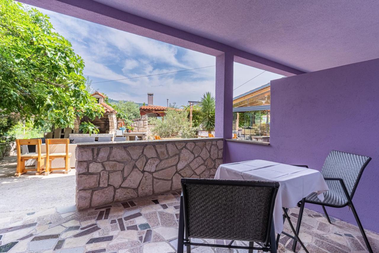 Villa Lavanda Cres Exterior photo